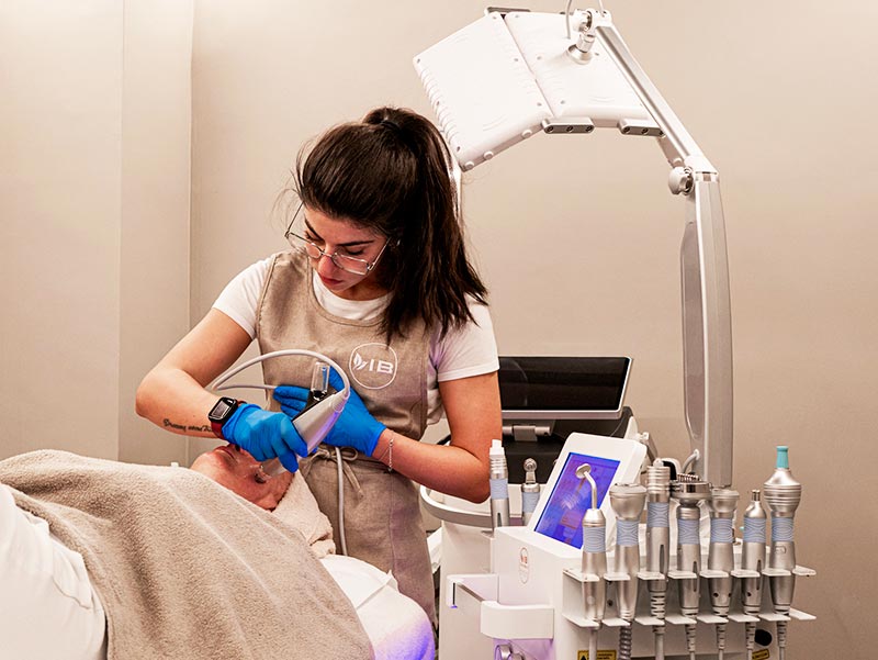 Trattamento viso Hydrafacial Savona